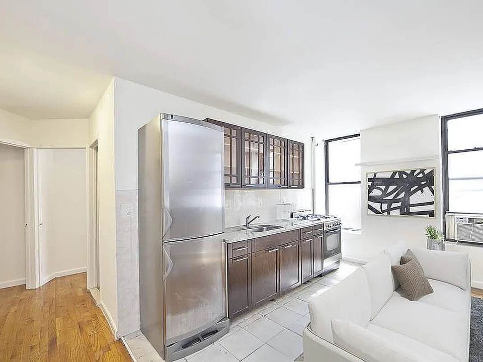 1st image of 8 Center Market St #1