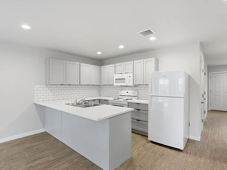 Apple Valley Town Homes — Photo 90