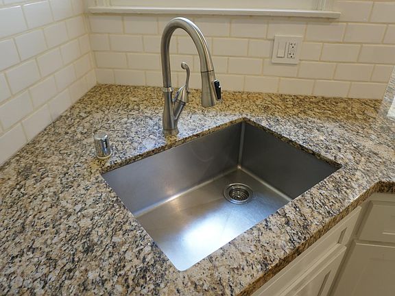 Updated Kitchen Fixtures & Appliances