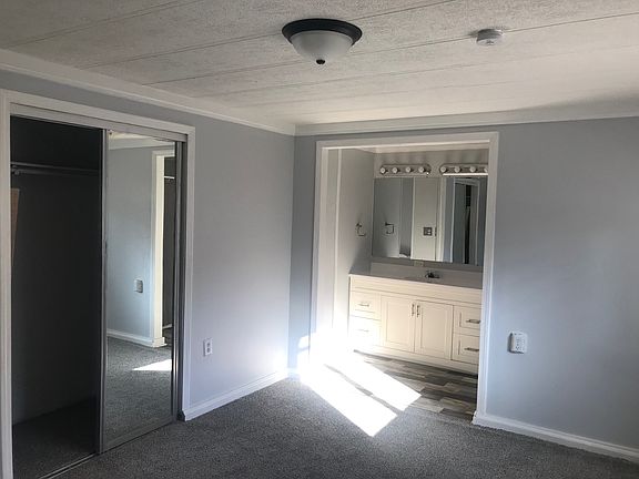 2nd image of 959 S 73rd Ter