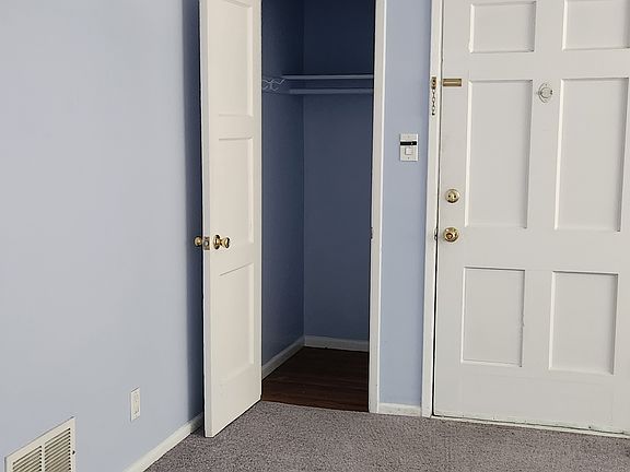 3rd image of 4225 Santo Tomas Dr APT A