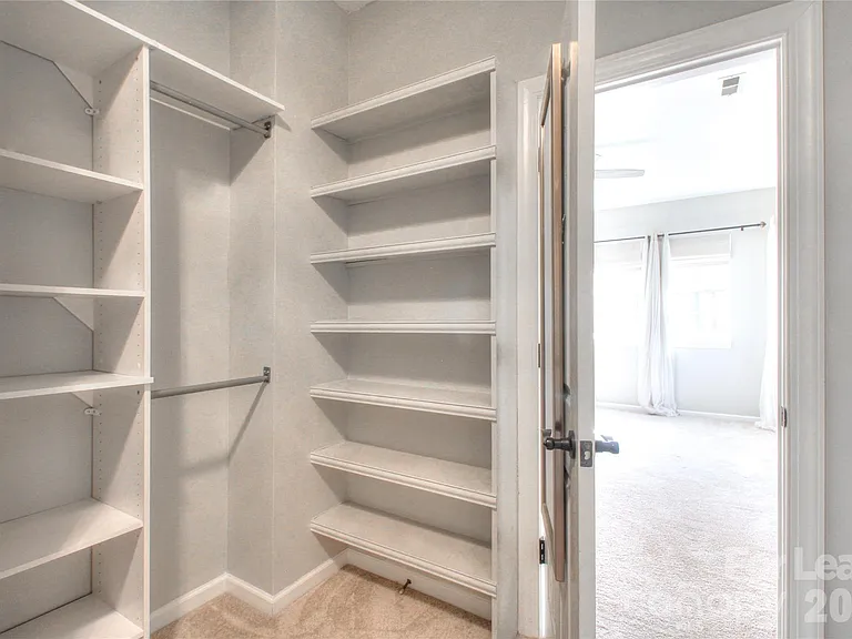 8414 Bampton Dr — Photo 25