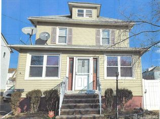 307 Poll Pl, Edison, NJ 08817