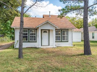 320 S Hastings St, Irving, TX 75060