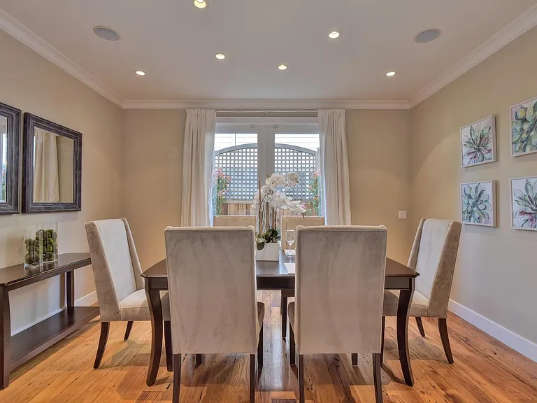 1190 Willow Glen Way — Photo 18