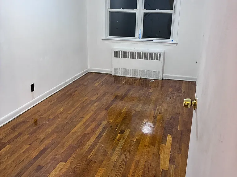 15719 45th Ave #2 — Photo 2