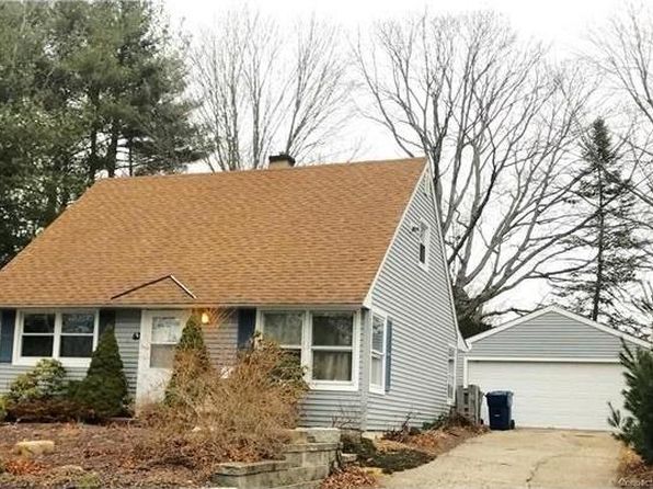 43 Lynwood Dr