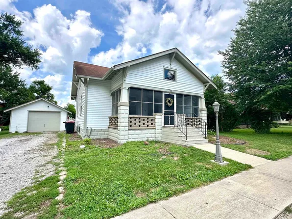 736 Main St, Dayton, IN 47941