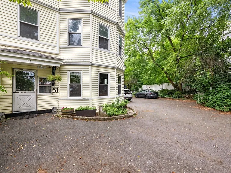 51 Creighton St #1 — Photo 33