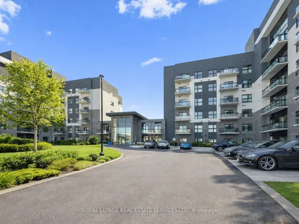 102 Grovewood Cmn #621, Oakville, ON L6H 0X2