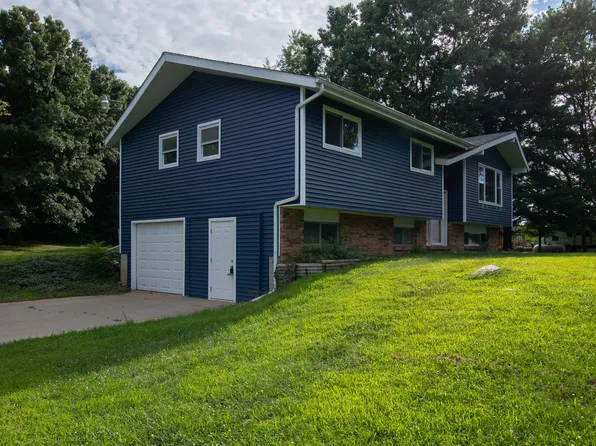 4101 W Hickory Rd, Hickory Corners, MI 49060