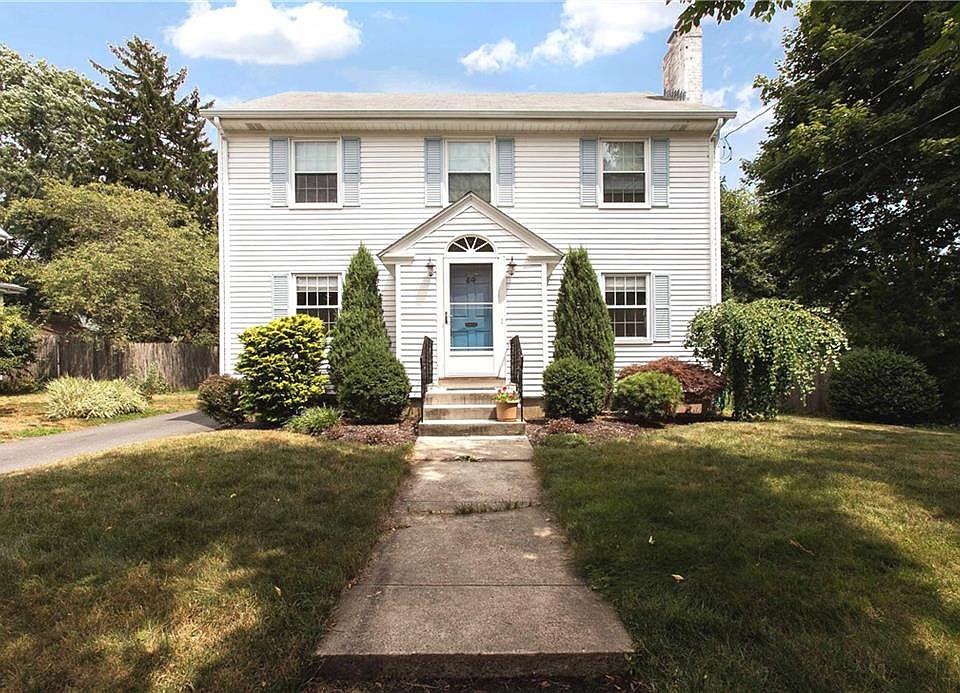 1st image of 54 Dartmouth Ave