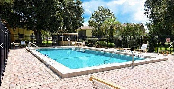 2nd image of 308 Palm Coast Pkwy NE