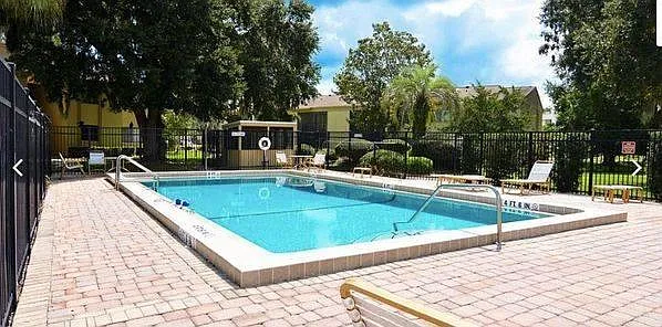 308 Palm Coast Pkwy NE — Photo 6