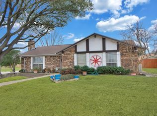 3000 Kensington Dr, Mesquite, TX 75150