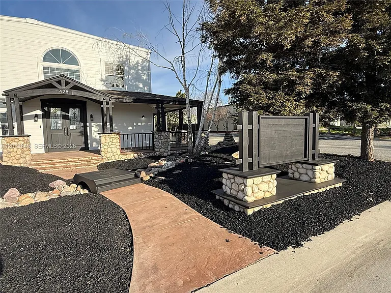 428 N Curry St — Photo 53