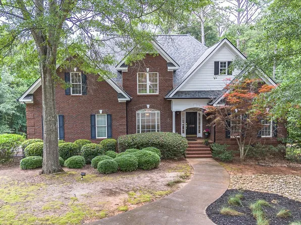 1200 Mallard Lake Dr, Bogart, GA 30622