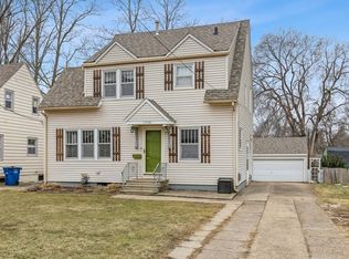 1338 47th St, Des Moines, IA 50311