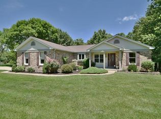 3 Jonathan Ct, Defiance, MO 63341