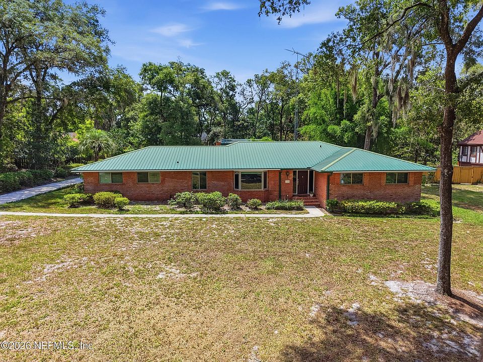 1st image of 1339 CHATAUQUA Way