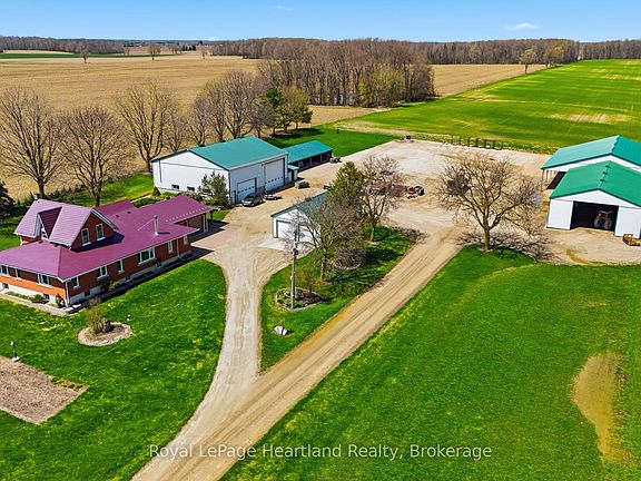 3rd image of 45870 Creamery Rd
