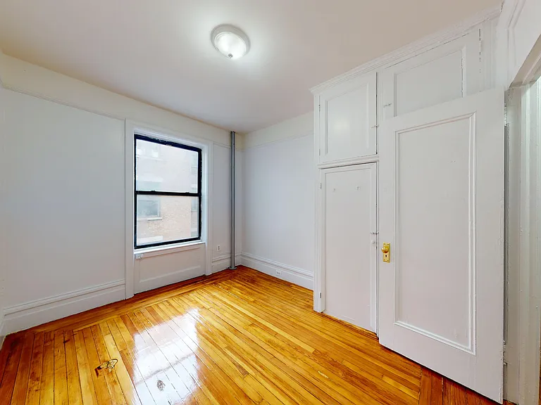 600 W 146th St #51 — Photo 5