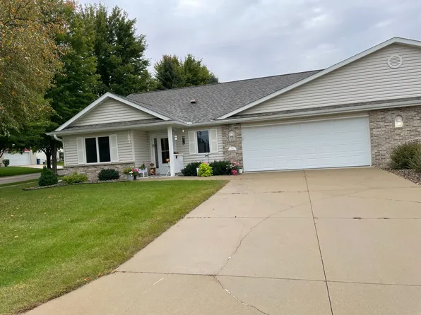 705 15 1/2 Ave NW, Kasson, MN 55944