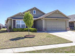 11079 N 117th Ave E, Owasso, OK 74055