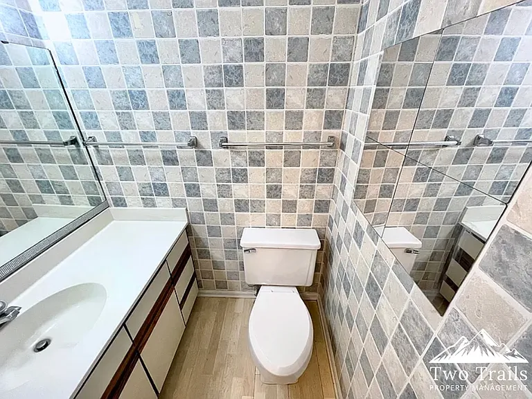 316 Huff St #2B — Photo 8