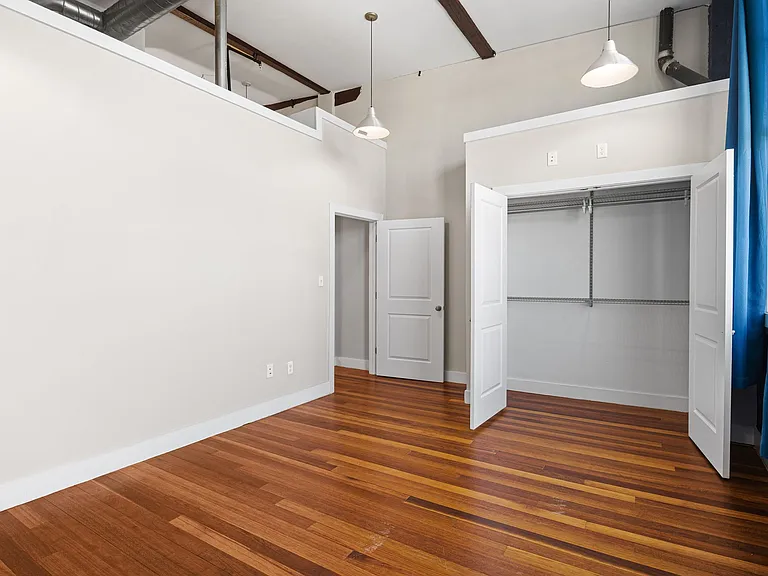 3421 Richmond St #202 — Photo 18