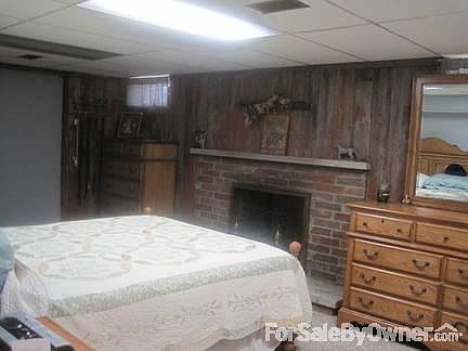 Versitle finished basement
						:
						Two large rooms, kitchenette, and 3/4 bath. Also large storage area.