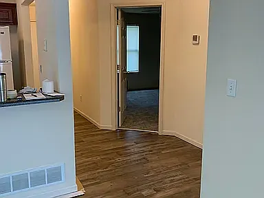726 SE Cottage Ct — Photo 5