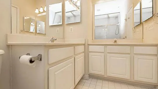 3234 Thames Ln — Photo 5