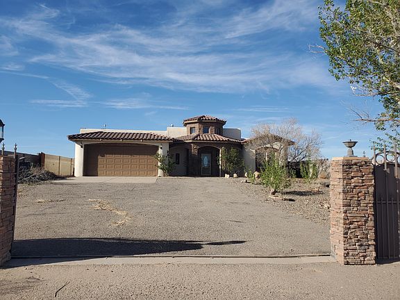 2nd image of 1881 17th Ave SE