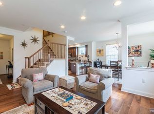 26 Autumn Way, Montvale, NJ 07645
