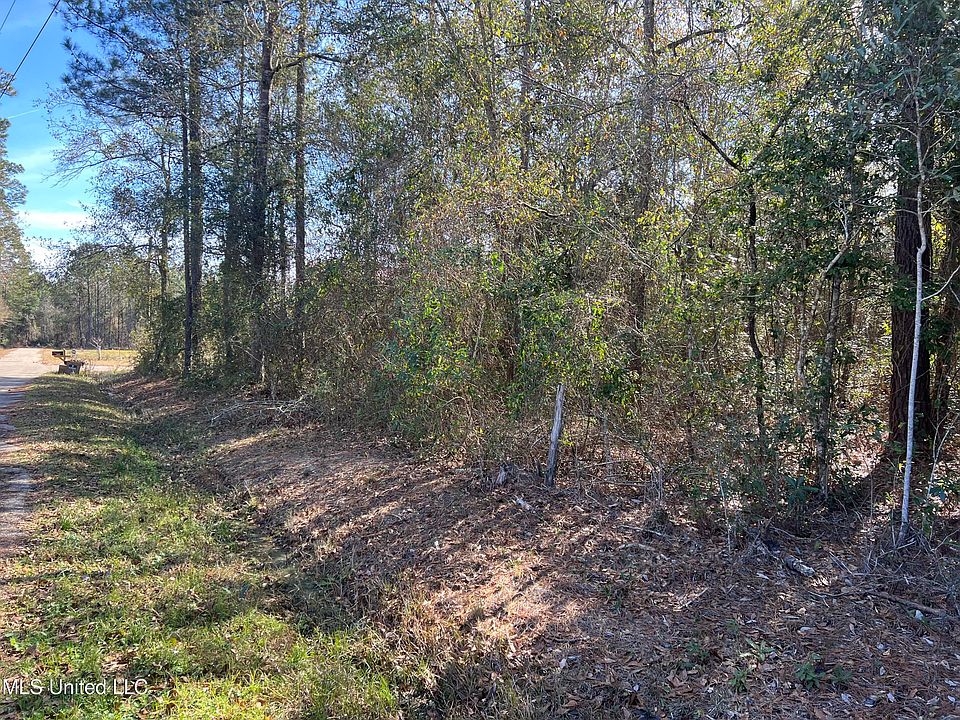 2nd image of Live Oak Dr Lot 9-12