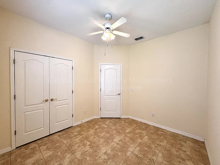10118 Shortwood Ln — Photo 18