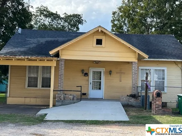 803 S Bridge St, Victoria, TX 77901