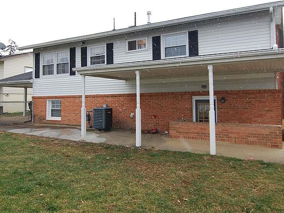4th image of 94 Hodge St