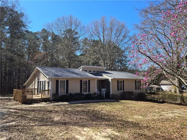 5685 McCoy Rd NW, Acworth, GA 30101