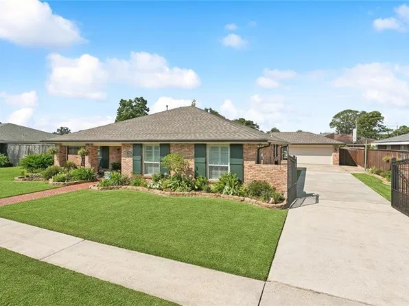 1304 Giuffrias Ave, Metairie, LA 70001