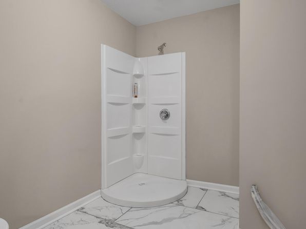 lexington-kentucky-2054773756 picture