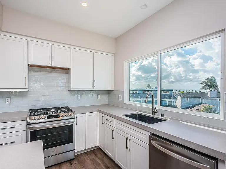 853 Candlelight Pl — Photo 6