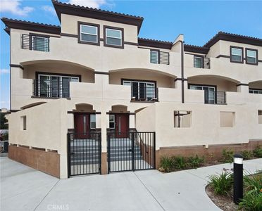 904 Warwick Ave, Thousand Oaks, CA, 91360
