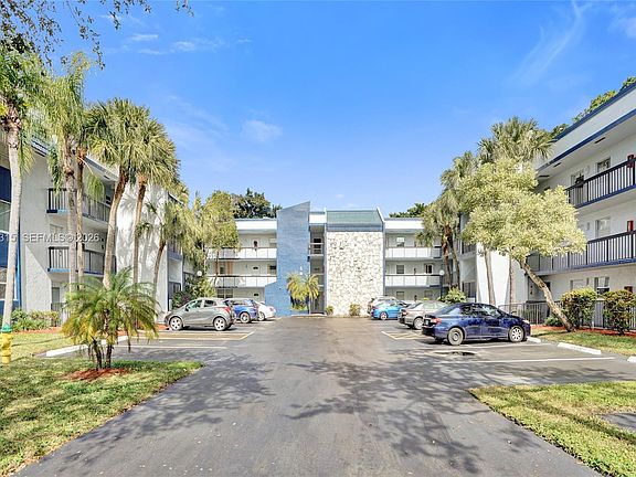 2nd image of 3180 Holiday Springs Blvd #5-109