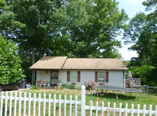 5700 Sanford Rd, Knoxville, TN 37912