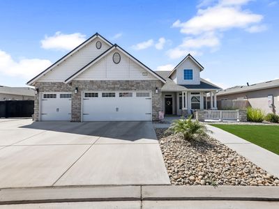 1849 Softwind Drive, Tulare, CA, 93274