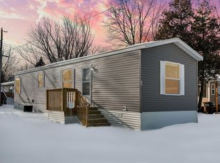 34 Gaywood Dr, Osseo, MN 55369