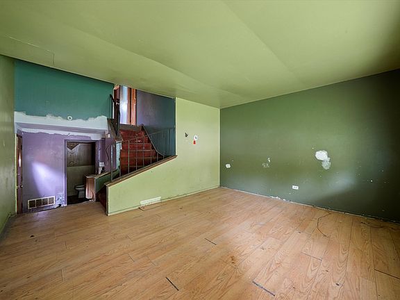 4th image of 6853 S Langley Ave