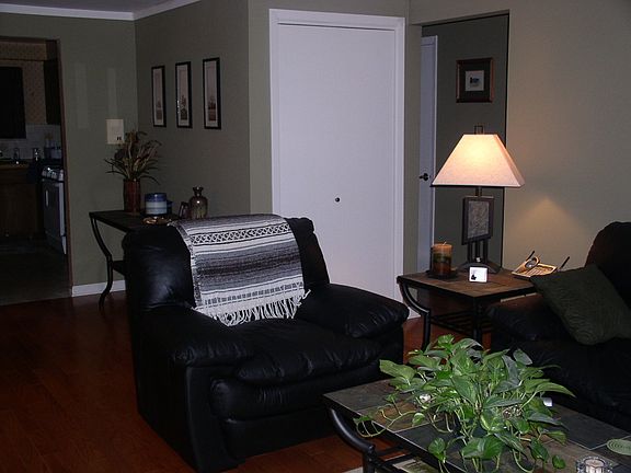 5th image of 7200 W Wrightwood Ave APT 3S